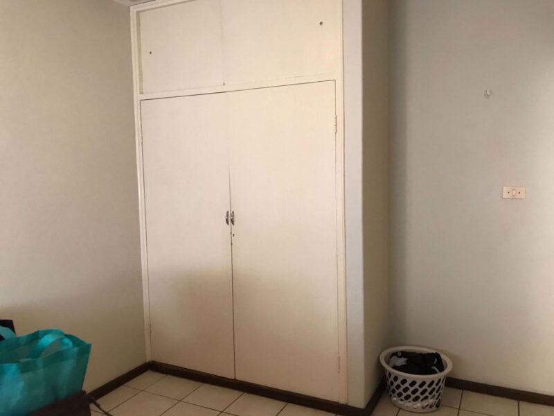 2 Bedroom Apartment / Flat to Rent in Clarendon R6000 - Image 7